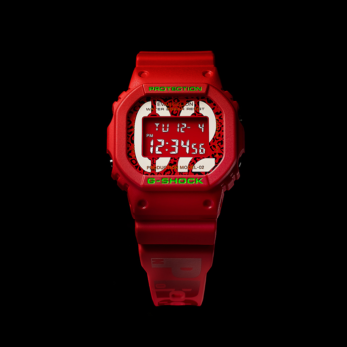 エヴァG-SHOCK  DW-5600 EVA-02 THE BEAST